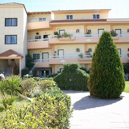 فاليراكي Lyristis Dinos Studios & Apartments المظهر الخارجي الصورة