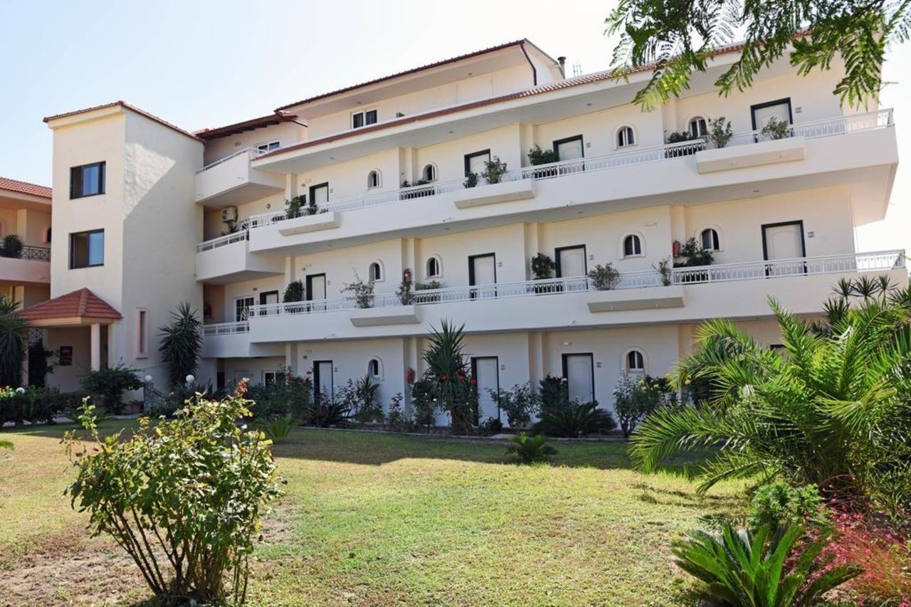فاليراكي Lyristis Dinos Studios & Apartments المظهر الخارجي الصورة